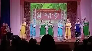 Я с лошкарями.