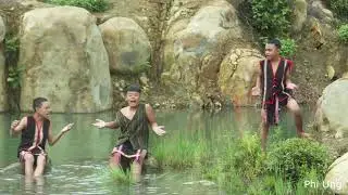TẮM SUỐI  || Alơ̆p Hum Đak Glung || -TAM CA || Y Phuoc