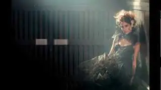 Bambi Cantrell Overpowers the Sun with Profoto D1 Monolight