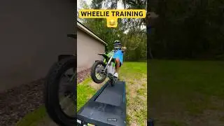 E-Bike Wheelie Training 😂