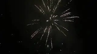 Батарея салютов Мульт-16. 25 залпов