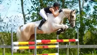 Anna free horse riding - huge bare back riding