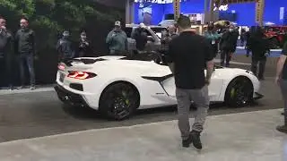 Corvette Z06 with Z07 package arrives at NY Auto Show, 04/15/22