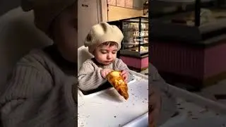 Парижанка #париж #малышка