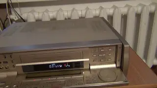 JVC(VICTOR)HR-W5