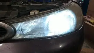 Ford Mondeo MK 2 Headlight: Removing and Changing the Side Lights