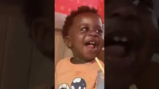 Toddler Laughs at IHOP #ihop #momlife #mommyvlogger