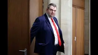 Делян Пеевски: Никой не може да извади нищо за Пеевски. Нищо!