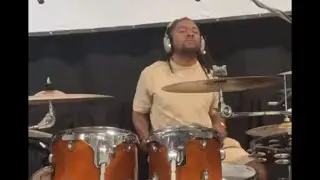 How do you make a roll fit into a beat?