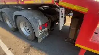 Вот это рейс: шпильки сорваны, топливо выплескалось, еще и slow motion...