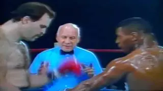 Mike Tyson ve  Sammy Scaff - 1 Daikada Nakavt