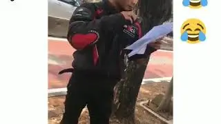 Pengendara motor masuk jalur busway, ditilang polisi malah minta surat tugas 😂 (udah salah ngeyel)