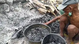 praktikum panen arang setelah pembakaran selama 24 jam