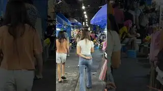 They said this place is a HAVEN for pick pockets! Quiapo Manila #philippines 🇵🇭 Would you visit?