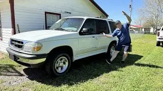 I Bought a Broken Mint 1998 Ford Explorer for $500 Can we Fix it?