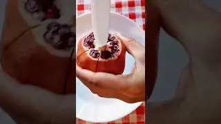 How to Cut a Pomegranate Without Making a Mess in 30 Seconds!