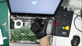 ASUS X550Z включается, нет изо