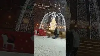 Каток 31 декабря, снегопад