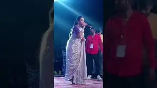 जियो गर्दा!! मस्त है जियो! Cute 😍 Akshara Singh 🥺 Live Stage Show 🔥 Dance #aksharasingh