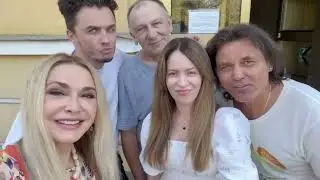 Вистава "Дорослі забави" у Кам'янському