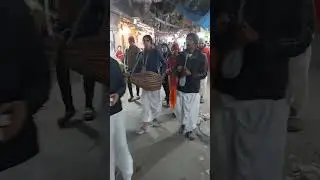 Nagar Sankirtan to Awake Sleeping Souls | Bhagvad Gita📚 Distribution #shorts #iskcon #Krishna #gita