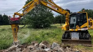 The last demolition of the foundations of the old power pylons