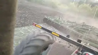 С Днём Победы! Дискование подсолнечника на тракторе Кейс-530.