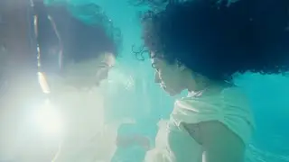Pom Pom Squad - Spinning (Official Video)