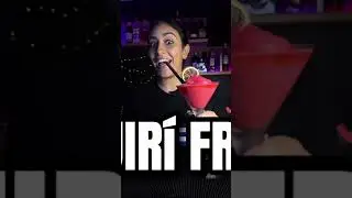 🍸🍓¿Cómo hacer DAIQUIRÍ de FRESAS? Cocteles Frozen #shorts