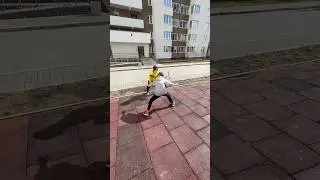 Игра 1 на 1 - провел между ног и навесил от щита 🏀 