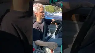 Красная bmw vs Синяя bmw 🔥 пробки на дорогах не мешают устроить гонки 😂 
