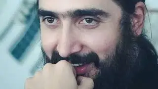 Viața ne așează pe toți în genunchi, mai devreme sau mai târziu