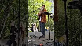 Воскресенье в Москве (Юрий Визбор)