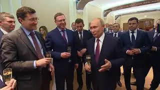 Омский губернатор побывал на встрече с Путиным