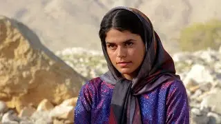 شُل شُلَک نان محلی عشایر قشقایی که به عنوان میان وعده یا صبحانه می خورند