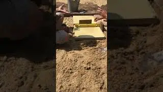 Laying slabs with sharp sand pt 7