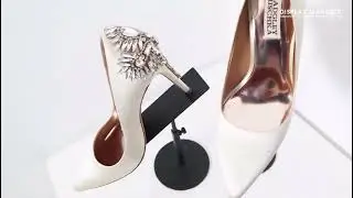 Shoes Display 01 🥰