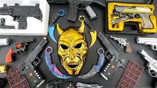 Halloween Mask, Special Golden Desert Eagle Weapon, Karambit Knives And Various Toy Weapons