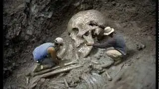 Nephilim Anunnaki and the Sumerian giant skeletons
