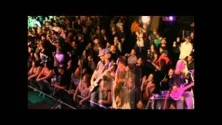 PINK - Aerosmith tribute Walk this Way