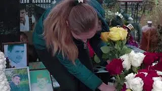 Аркадию Кобякову от поклонниц со всех городов. 19 сентября 2019г