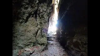 каменная чаша