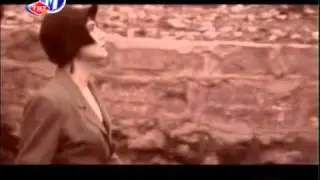 Sezen Aksu - *Gidiyorum*