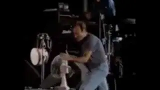 Genesis  I Can't Dance (Knebworth 1992)