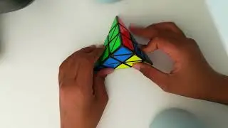 Pyraminx walk through solves!