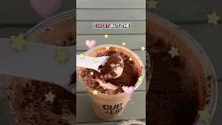 Can a latte have a tiramisu on top? ☕️