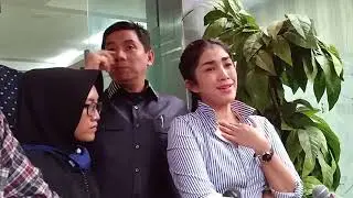Ussy Sulistiawaty Tanggapi Komentar Aurel Hermansyah