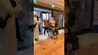 ENAK BANGET! BERASA KUMPUL DI INDONESIA🤣