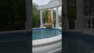 Феодосия 1 мая, Крым ( фонтан доброму Гению)