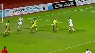 Igranje z roko ob golu Zlatana Muslimovića